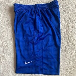 Men’s Nike Shorts, Size Large